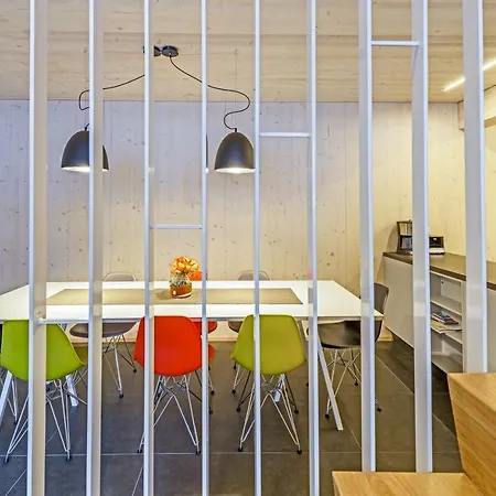 Riverside Apartmán *